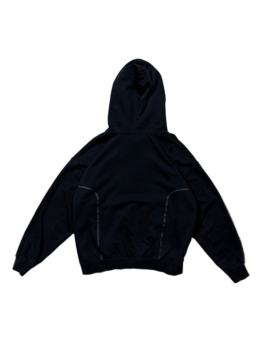 SIGNATURE HOODIE